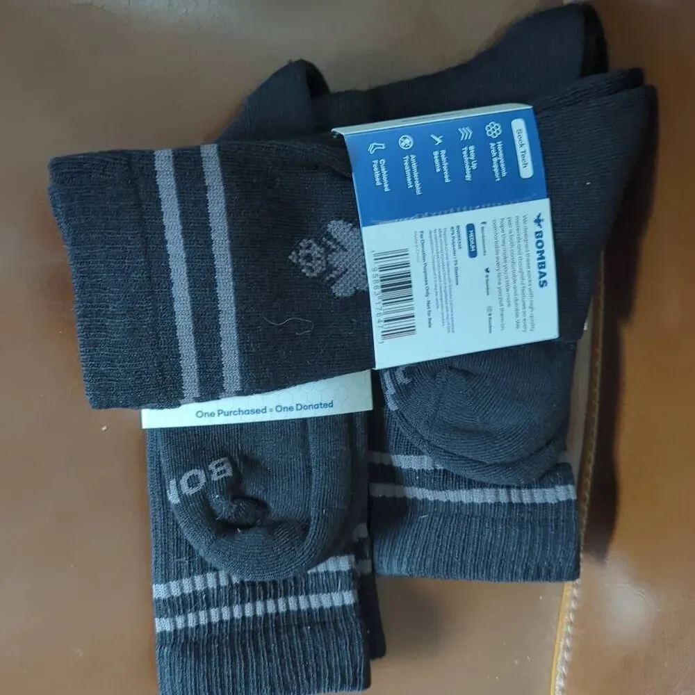 Bombas black socks